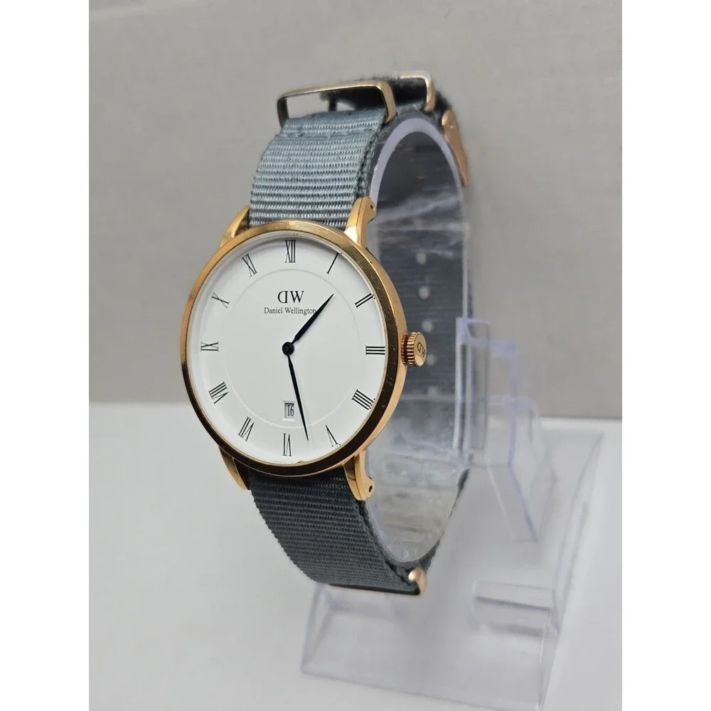 Daniel Wellington Dapper B38R1 Rose Gold 38mm White Roman Date Watch New Battery